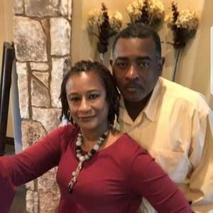 Meet your Posher, Earline